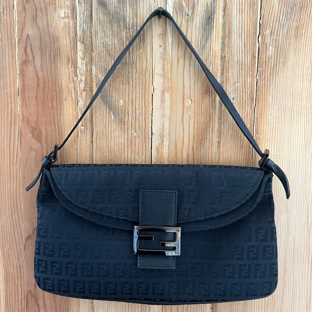 Authentic Fendi zucchino nero double flap baguette purse. Vintage. Never used.